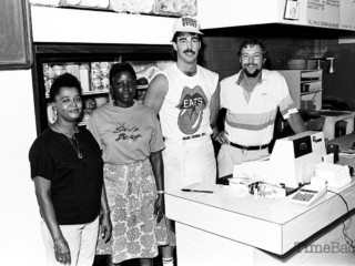Eats cafe, 1990
