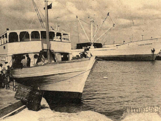 Hybur shipping boats