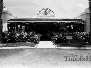 Captain Morgans Steak House and Liquors restaurant, 1991