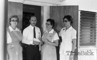 Pink Ladies presentation, 1985
