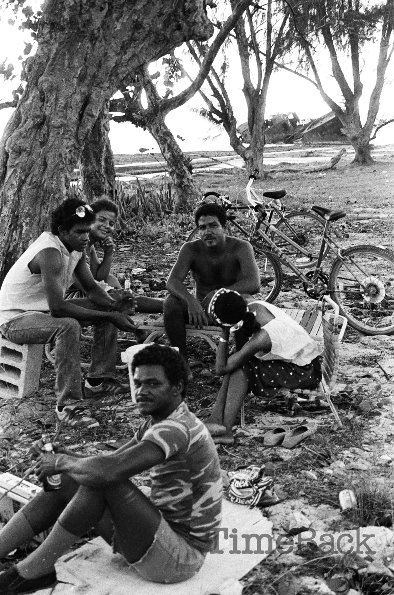 People of the Community, 1987